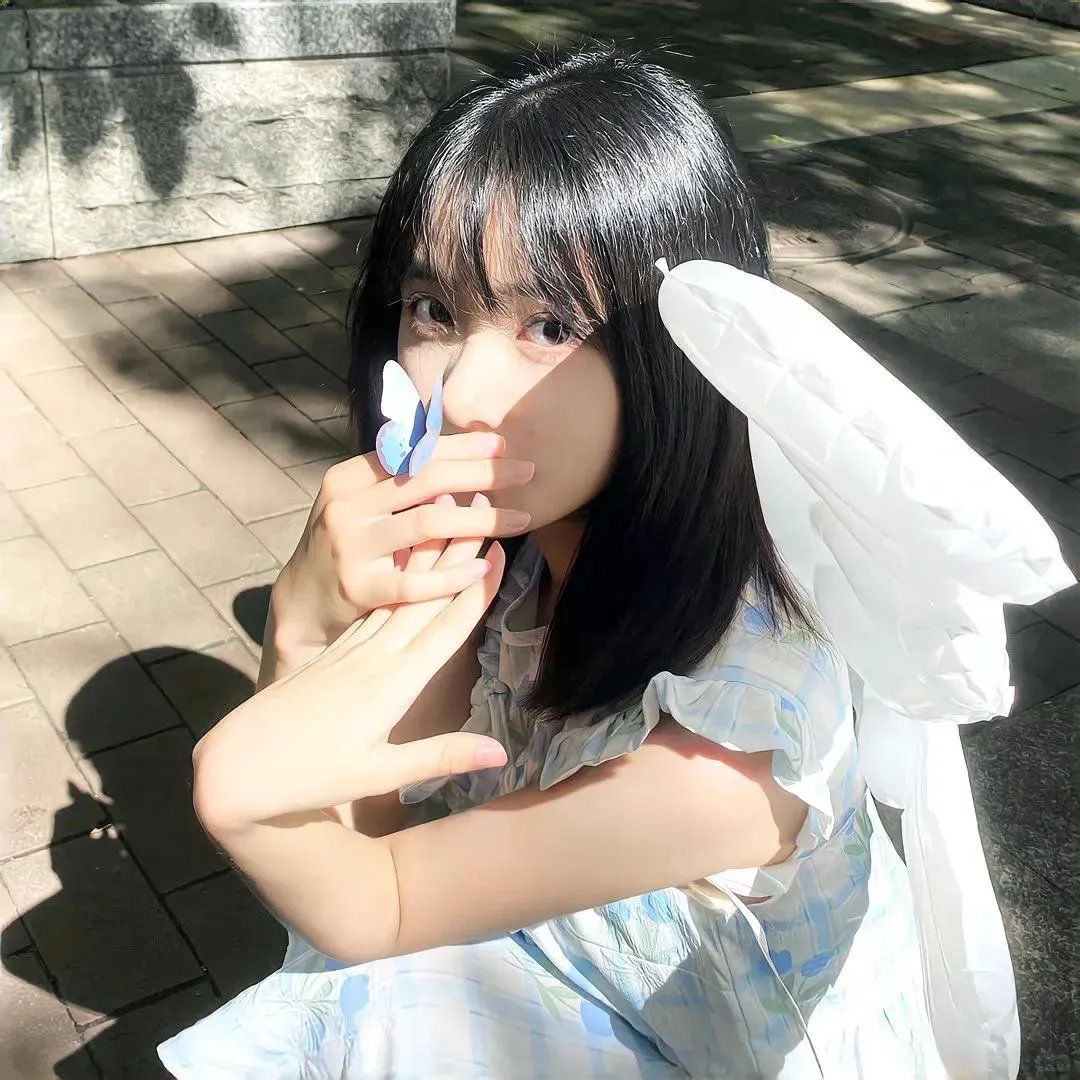 我曾是罗丽娜·波比特